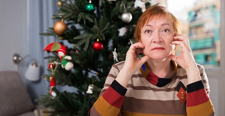 Przedświąteczne pożyczki. Seniorze, uważaj co podpiszesz