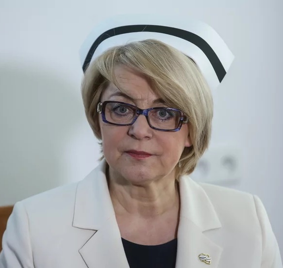 Kształcenia pielęgniarek i położnych.